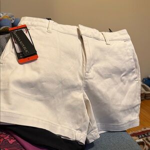 NEW, never worn Banana Republic Crisp White Shorts